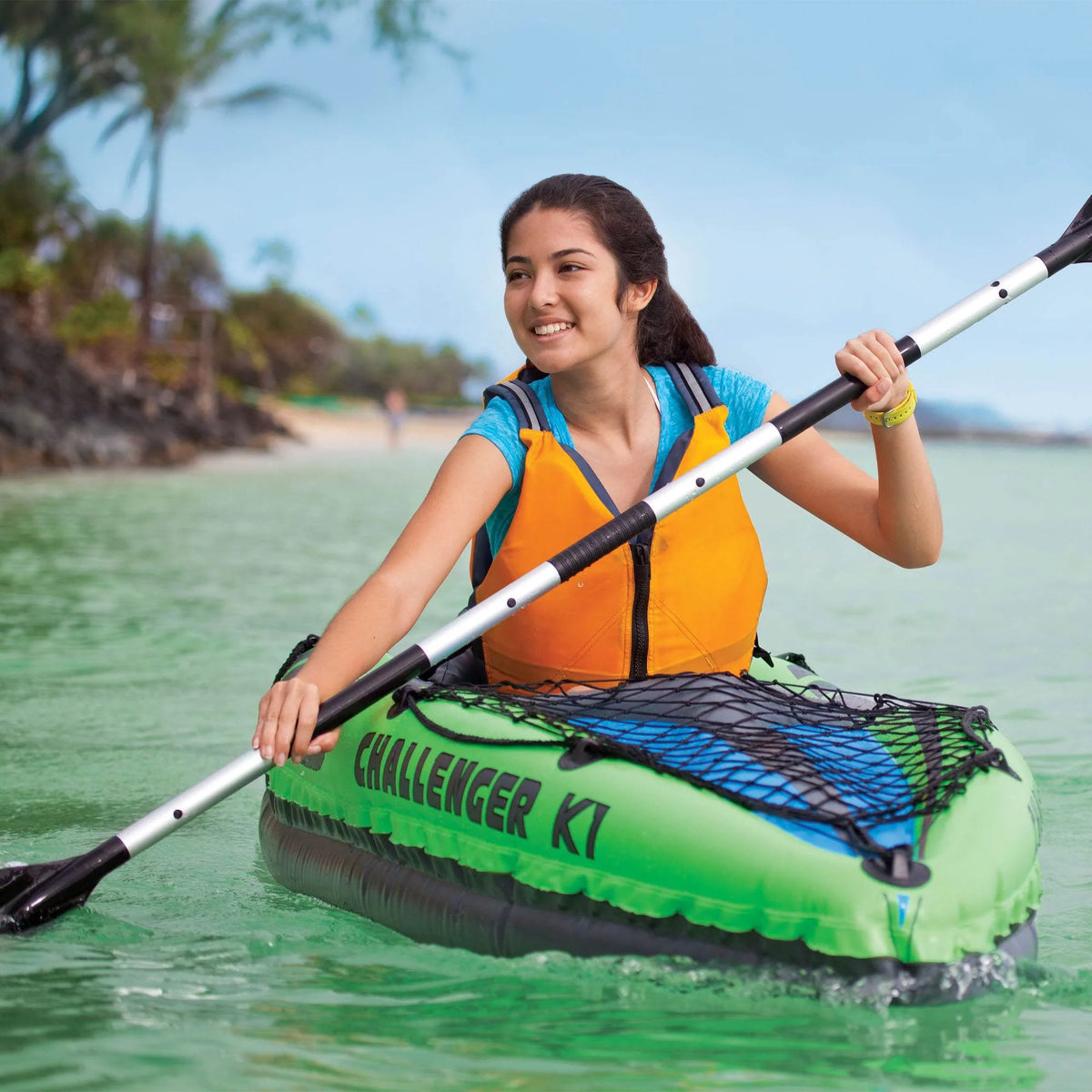 1-Person Inflatable Kayak with Oars and Pump I38057