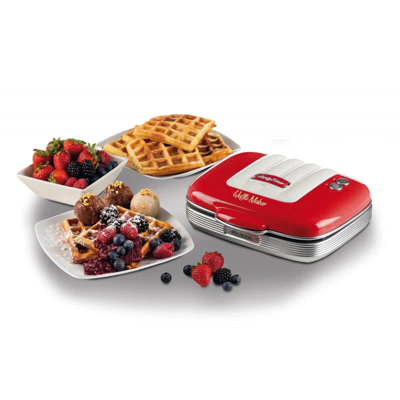 Red 700W Waffle Maker W4929