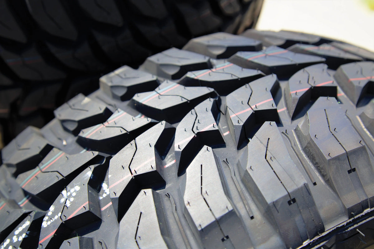 Mud Terrain Light Truck Tire T635399