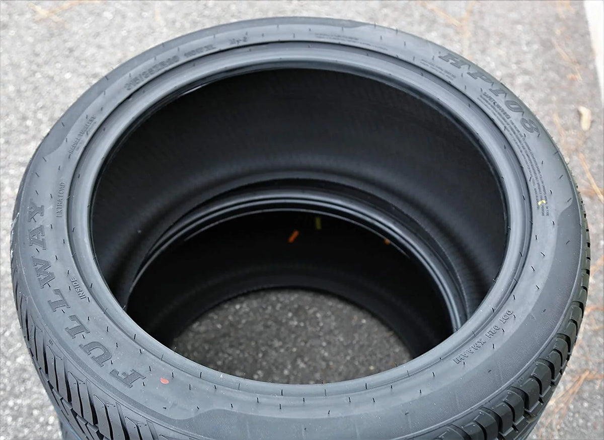 225/45ZR18 95W XL All Season Performance Tire C40481